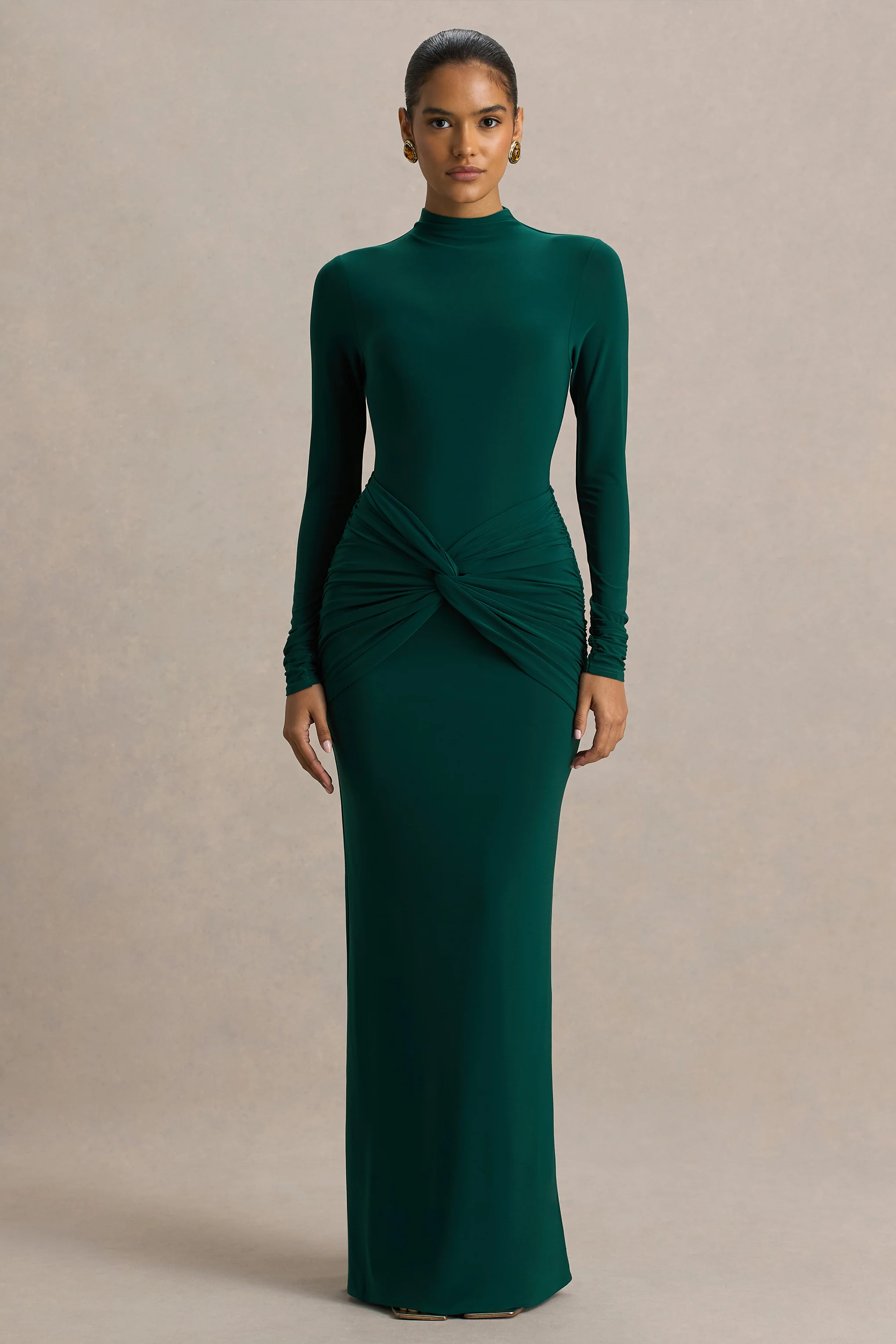 Alula | Grünes Maxikleid mit hohem Kragen und Twist-Detail - Image 5