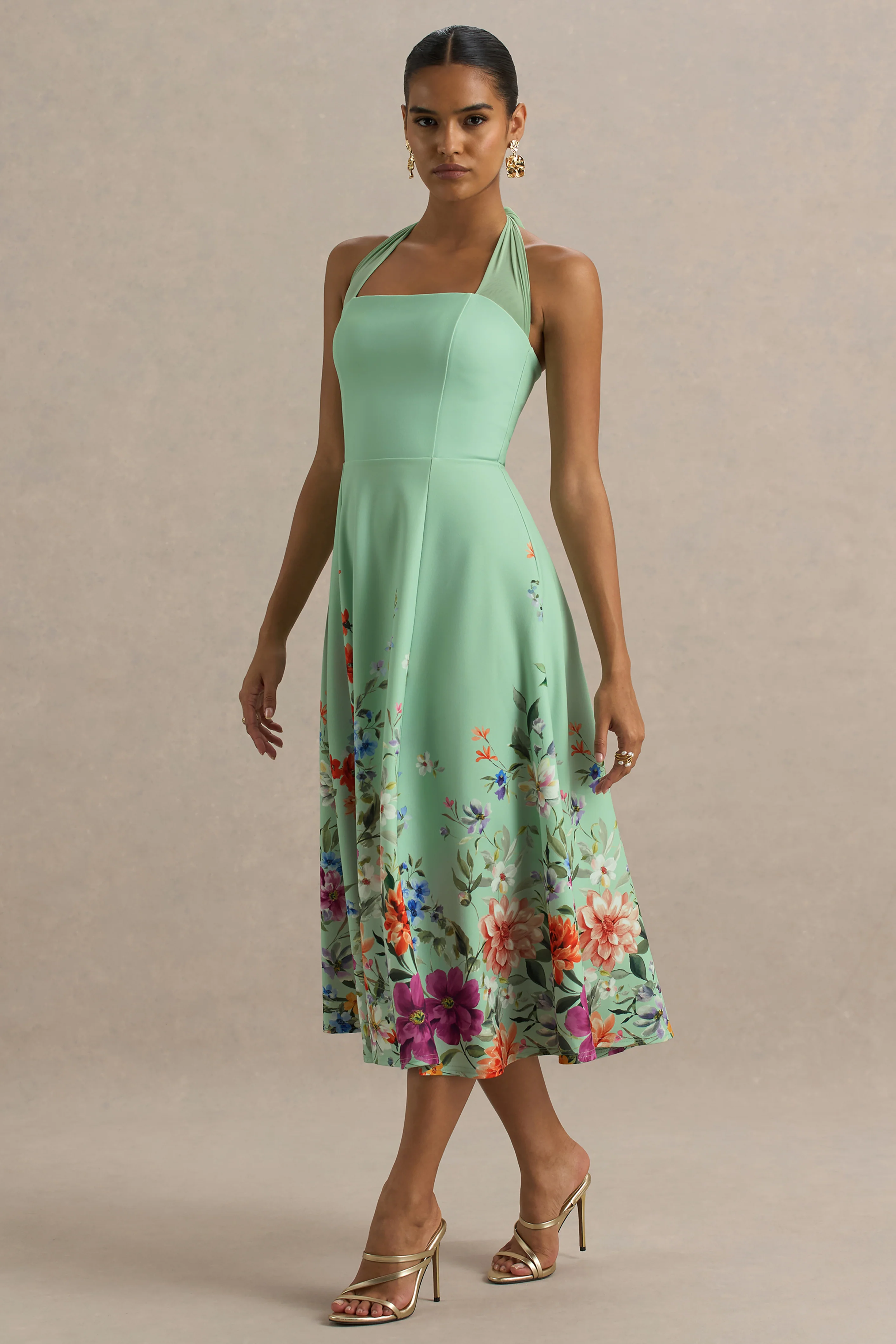 Auburn | Hellgrünes Midikleid mit Halterneck und Blumenmuster - Image 4