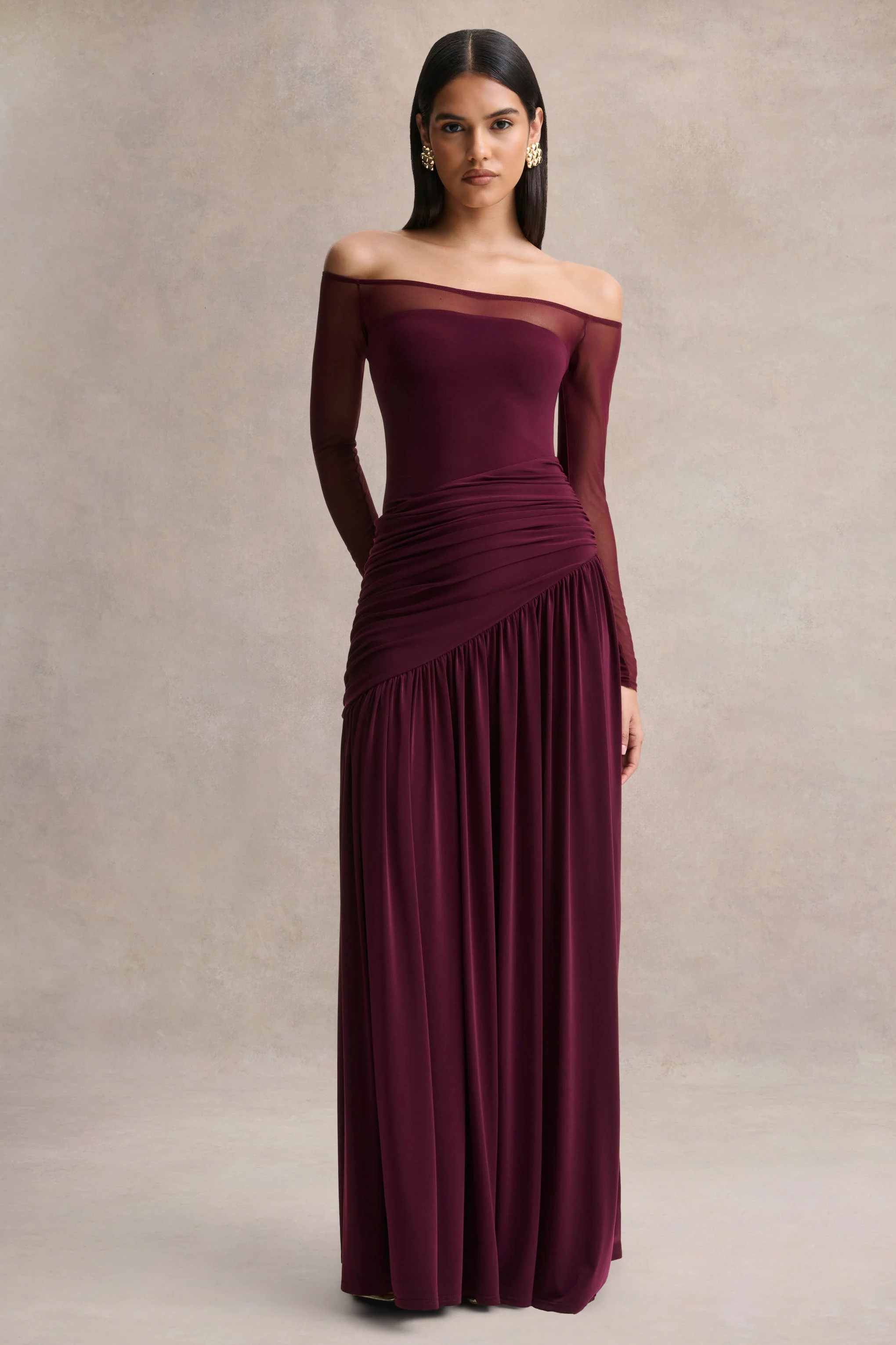 Bexley | Dunkelpflaumenfarbenes Maxikleid mit Bardot-Ausschnitt und Mesh-Ärmeln - Image 4
