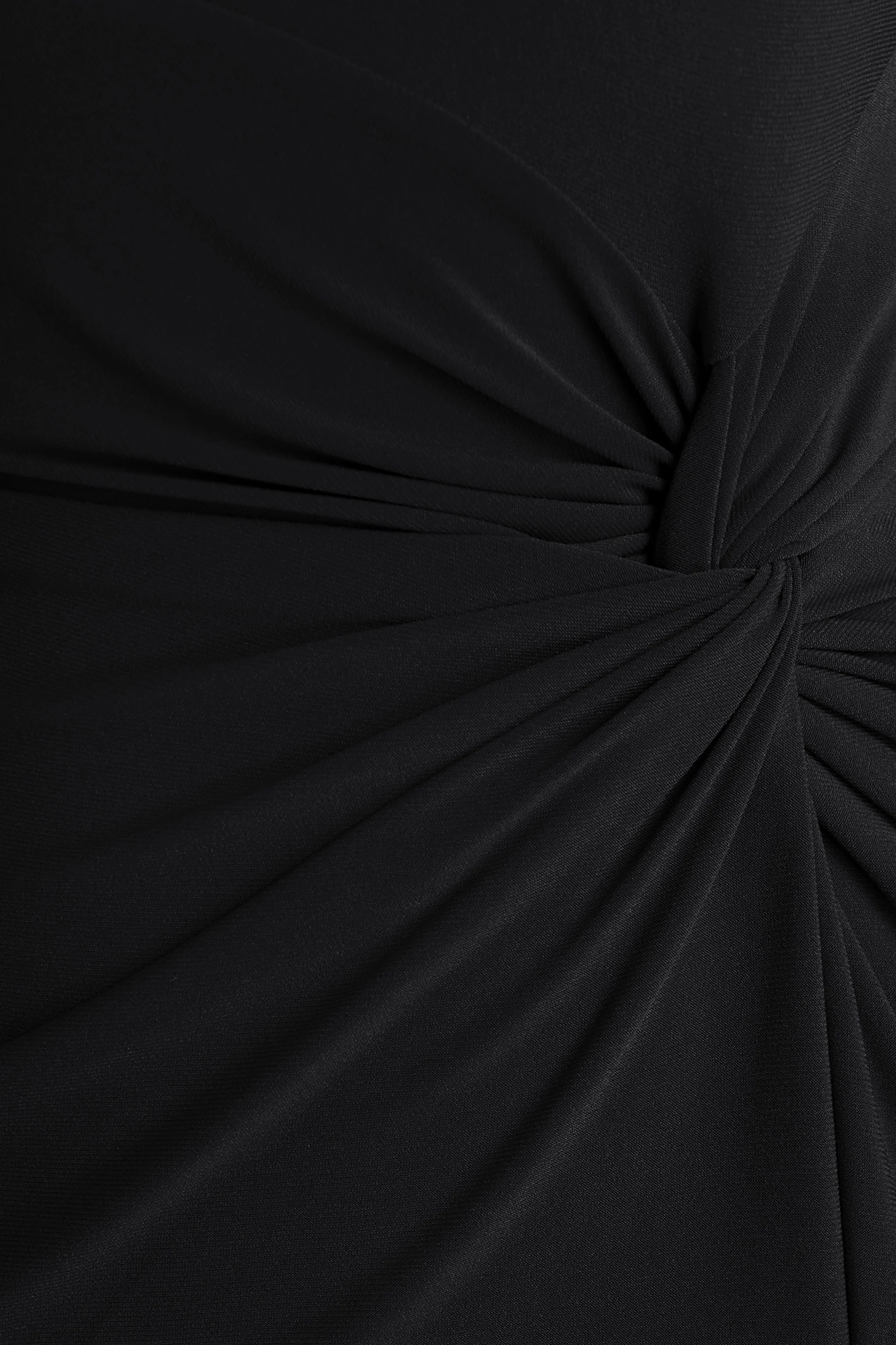 Claretta | Schwarzes Maxikleid mit quadratischem Ausschnitt und gedrehtem Design sowie Umhangärmeln. - Image 6