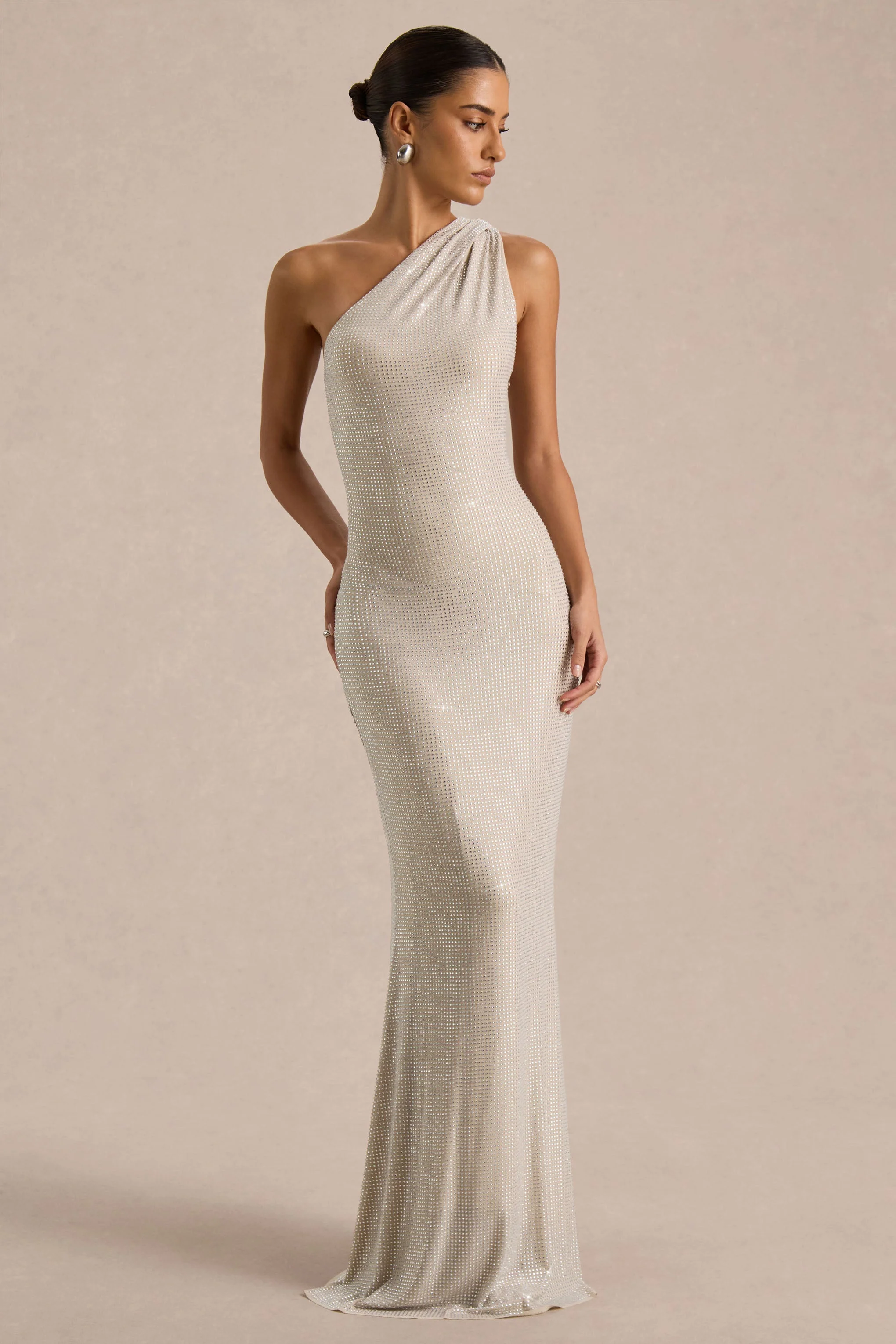 Deity | Silbernes verziertes Maxikleid mit asymmetrischem Ausschnitt und offenem Rücken - Image 3