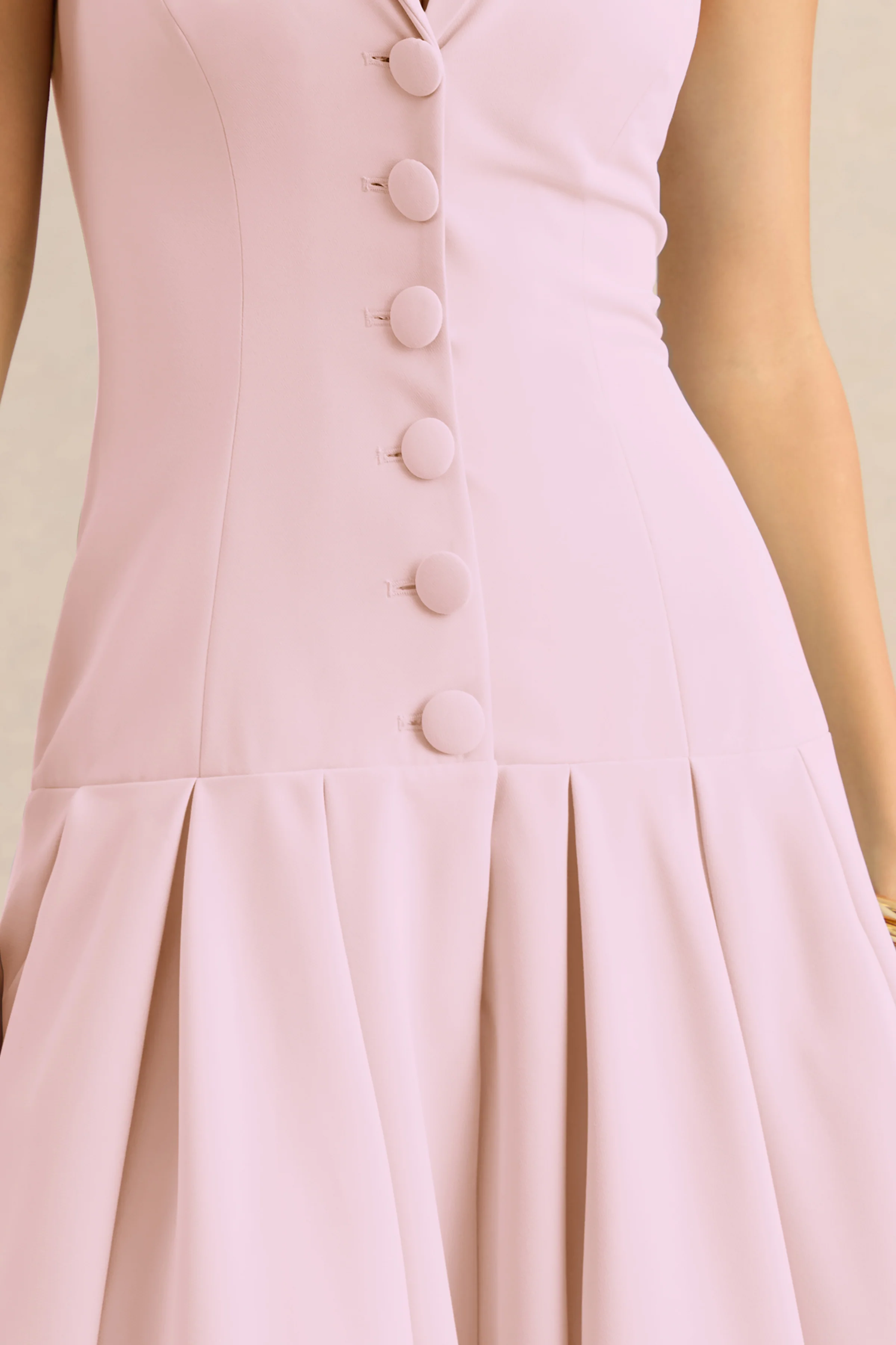 Elise | Hellrosa Midikleid mit tiefem Ausschnitt und tief angesetzter Taille - Image 7