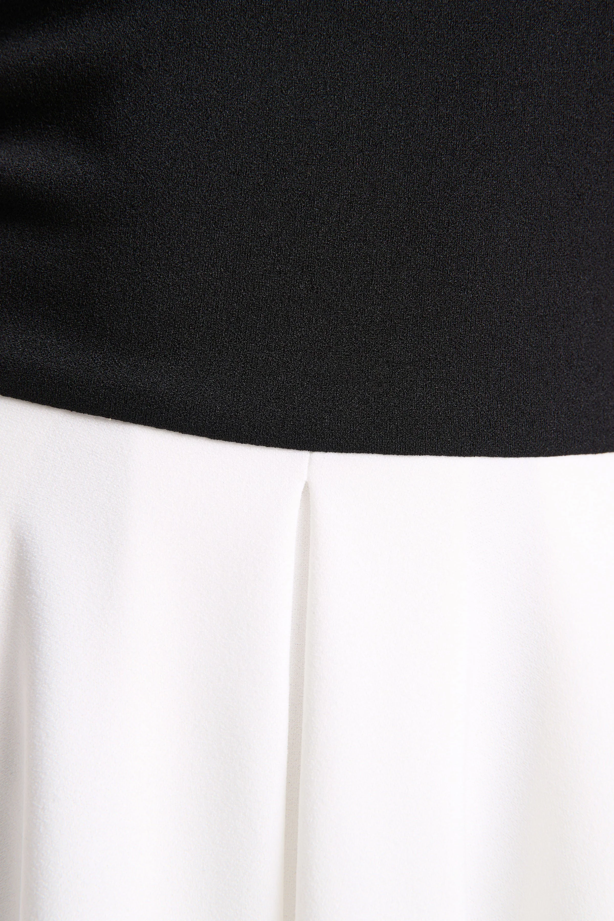 Frederica | Schwarz-weißes Bardot-Midikleid - Image 6