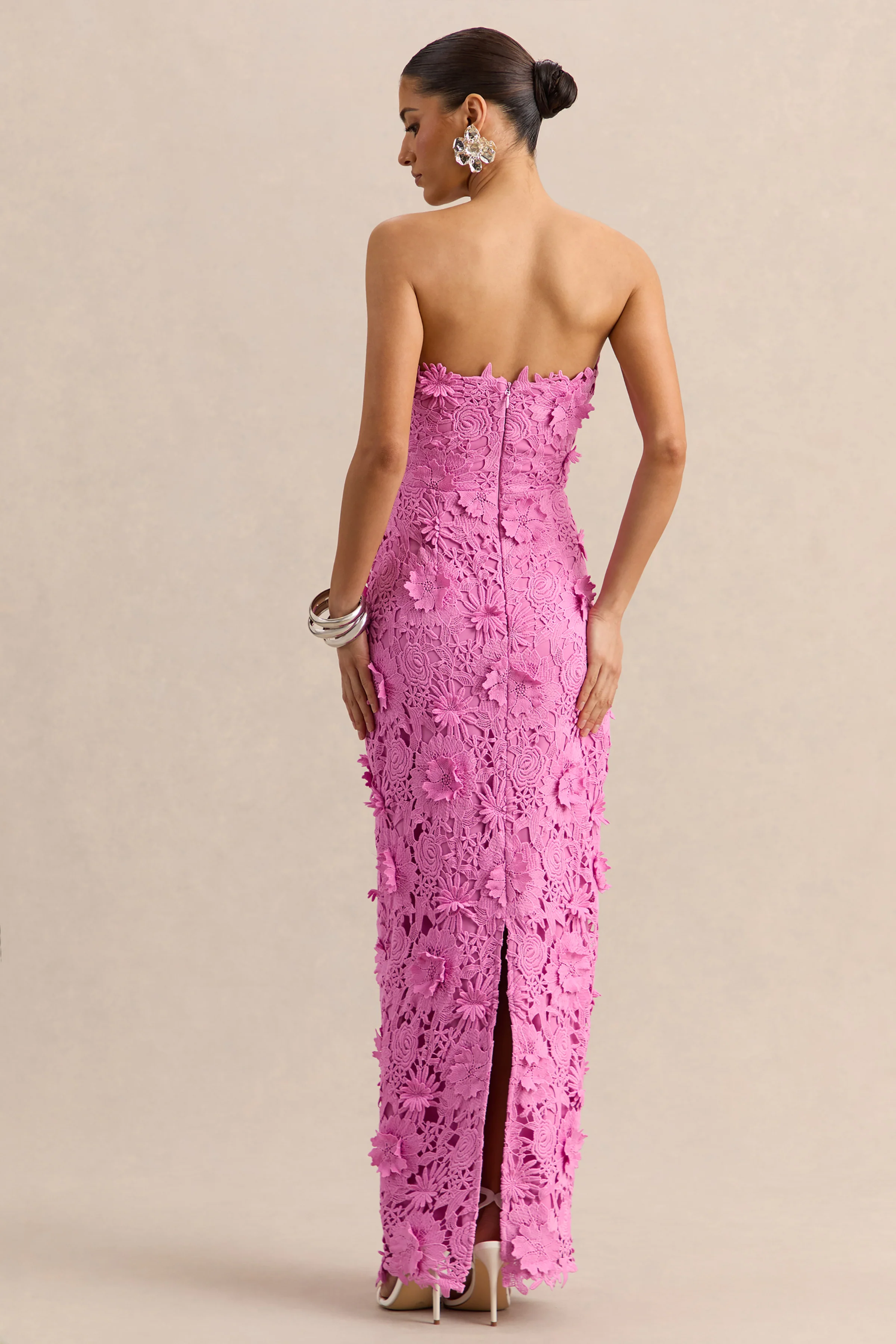 Gracie | Pinkes Bandeau-Maxikleid aus Spitze - Image 2
