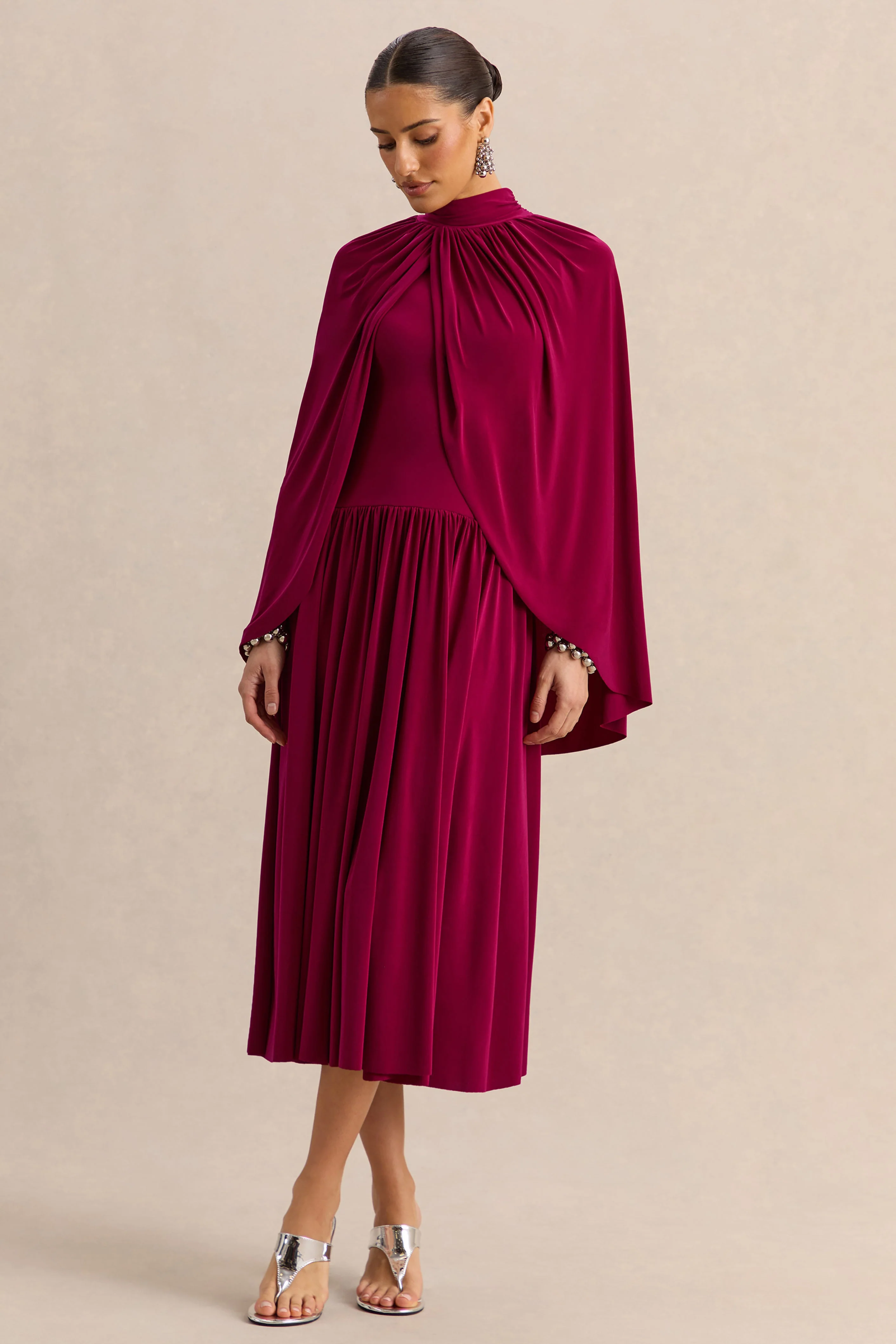 Honora | Burgunderrotes Midikleid mit hohem Ausschnitt und Cape-Ärmeln - Image 4