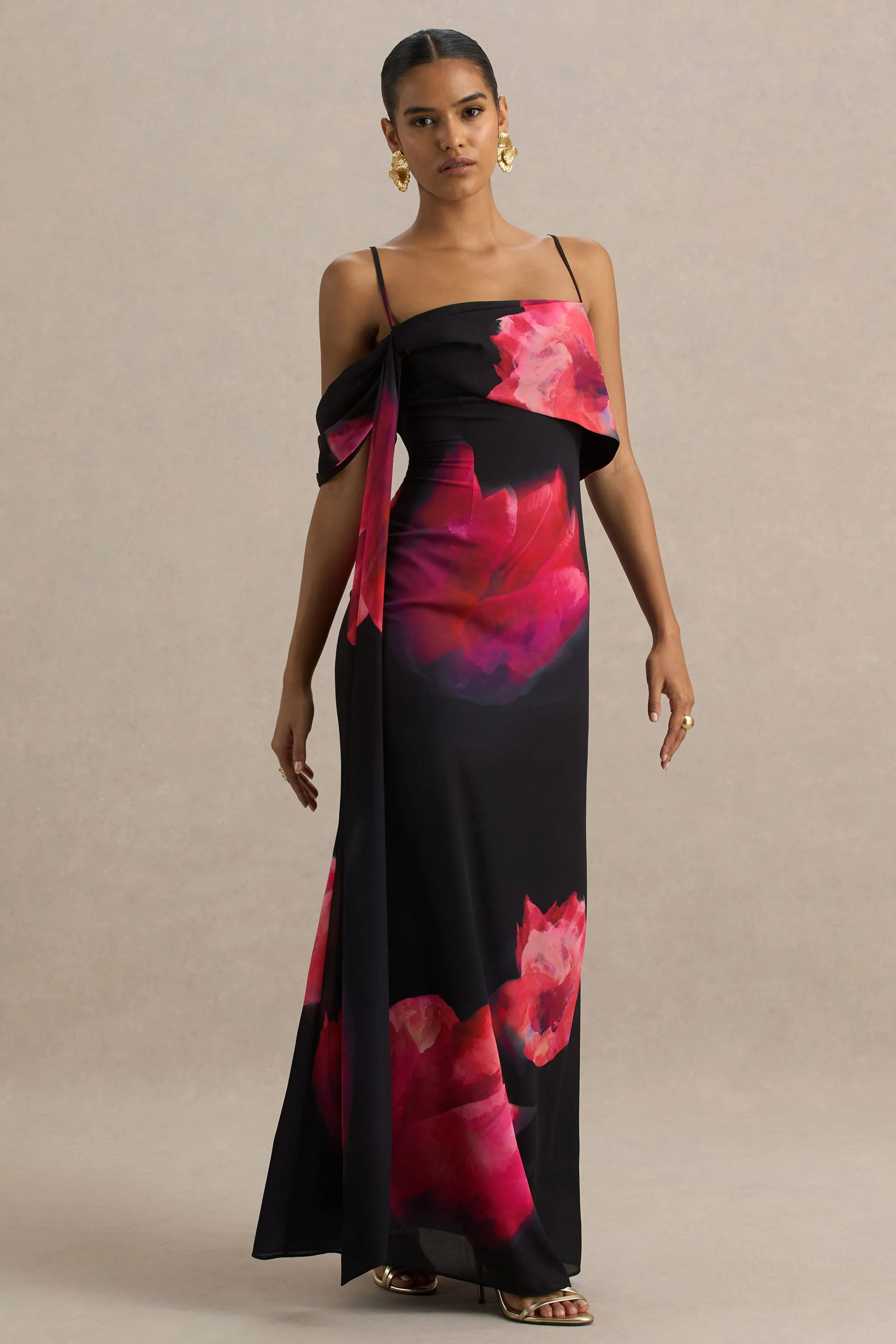 Leonara | Schwarz-rosa Blumenmuster-Maxikleid mit Wasserfallausschnitt und einem Ärmel - Image 4