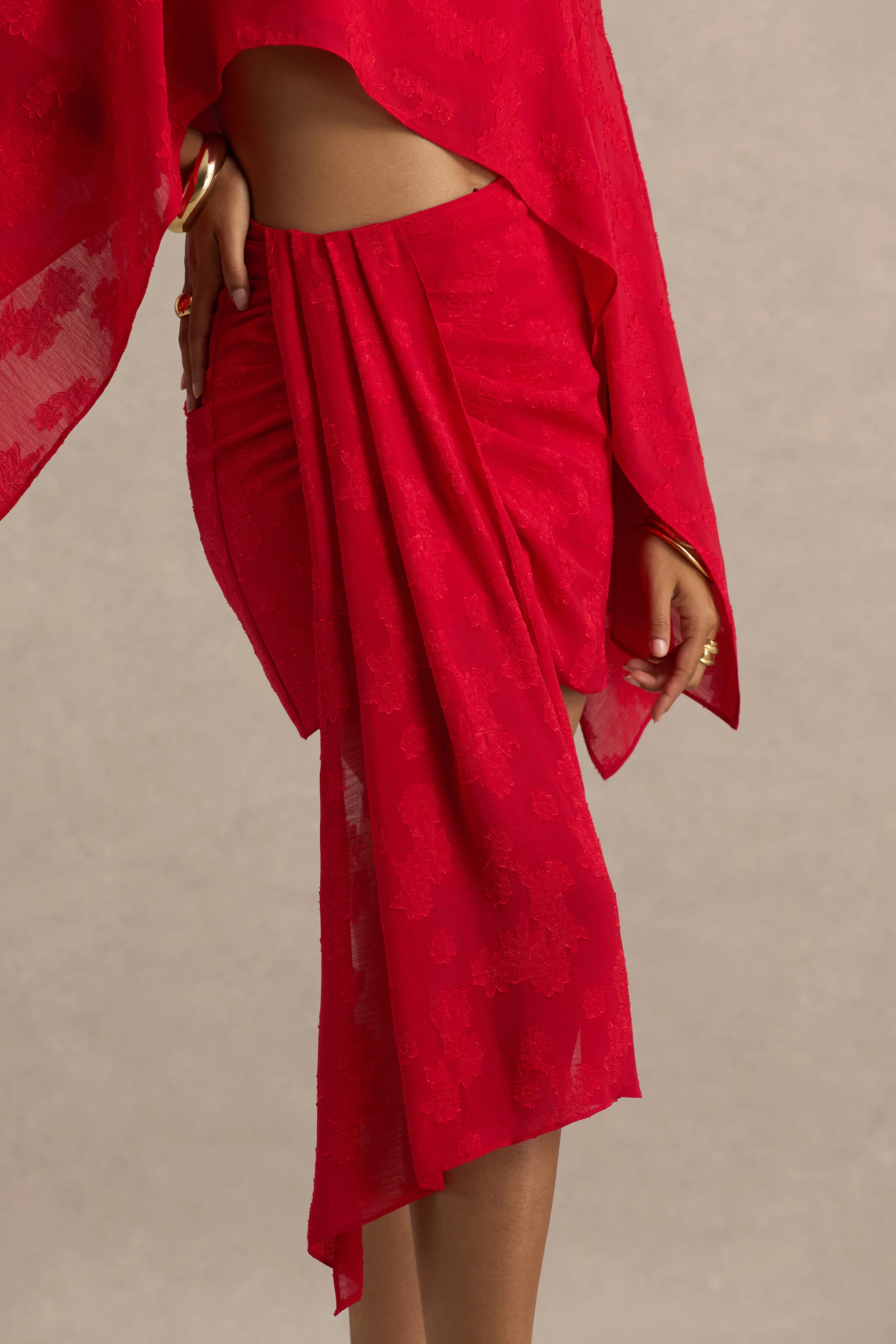 Melania | Roter Mini-Wickelrock aus Satin mit Schleife - Image 6