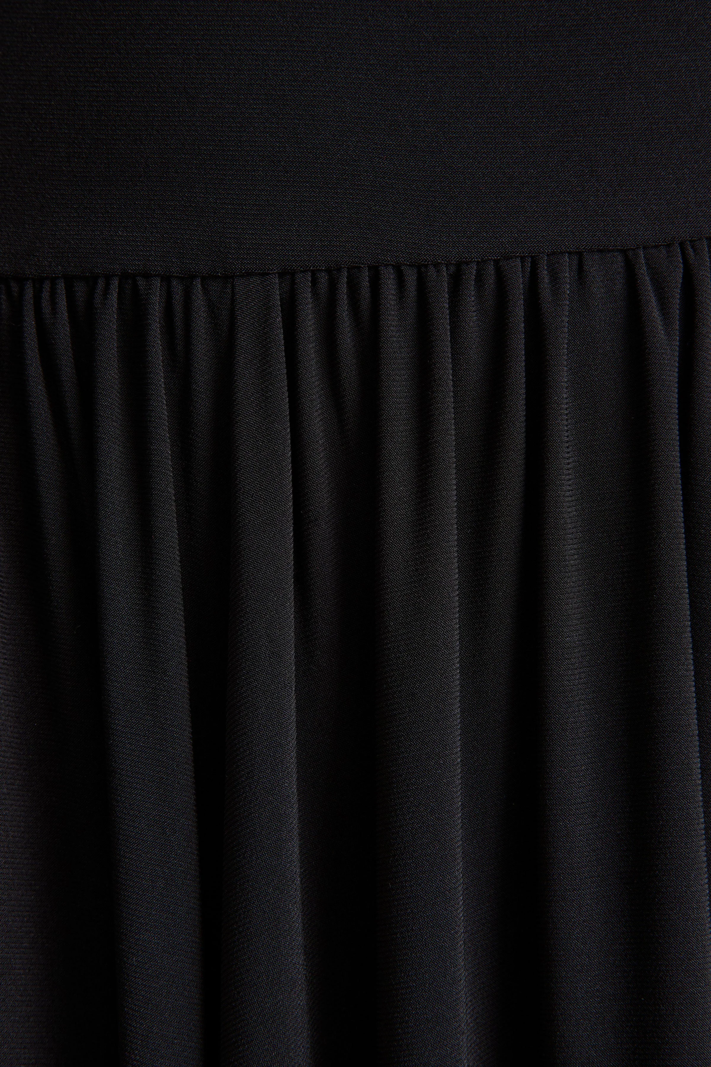 Saskia | Schwarzes Maxikleid mit Bardot-Ausschnitt - Image 7