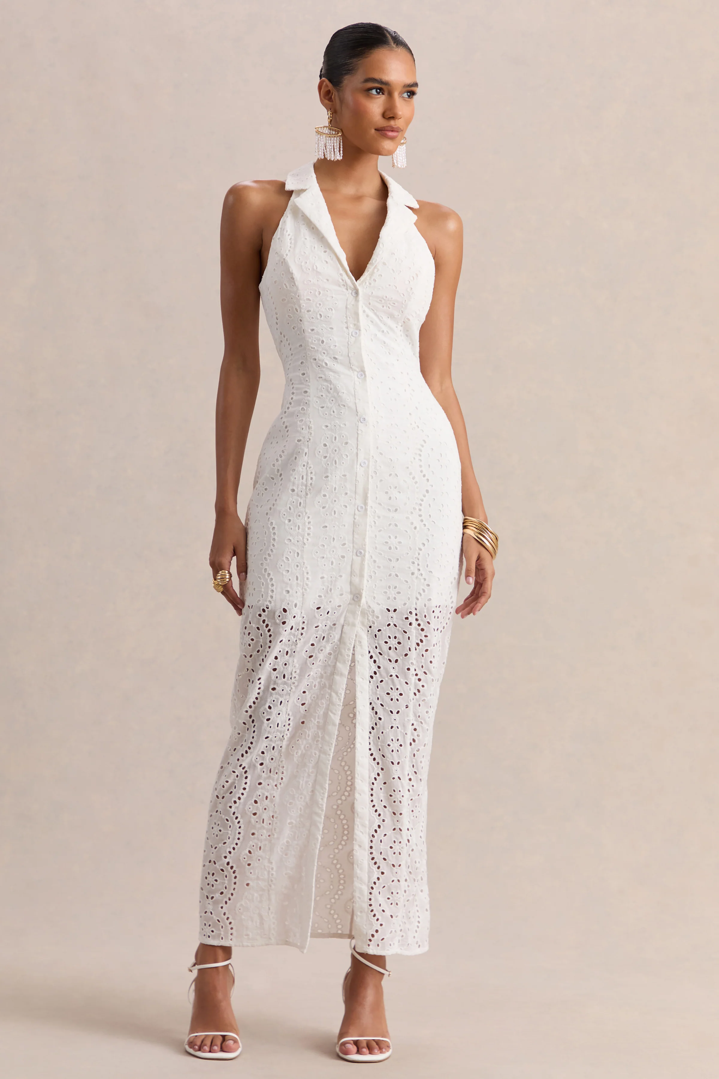 Tover | Weißes Maxikleid aus Broderie Anglaise mit tiefem Ausschnitt - Image 5